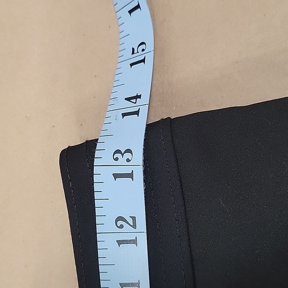 H&M, Black Size 6 Pencil Skirt. Embroidered Line Waistband Accent. EUC - Picture 6 of 11